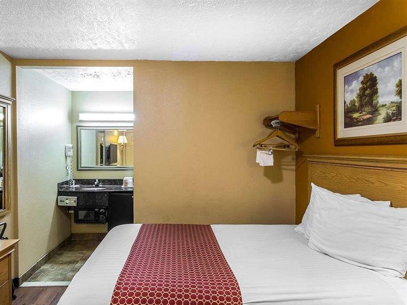 Rodeway Inn Goodlettsville Nashville Tn Экстерьер фото